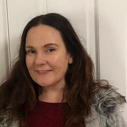 Lucy Robertson-Ritchie